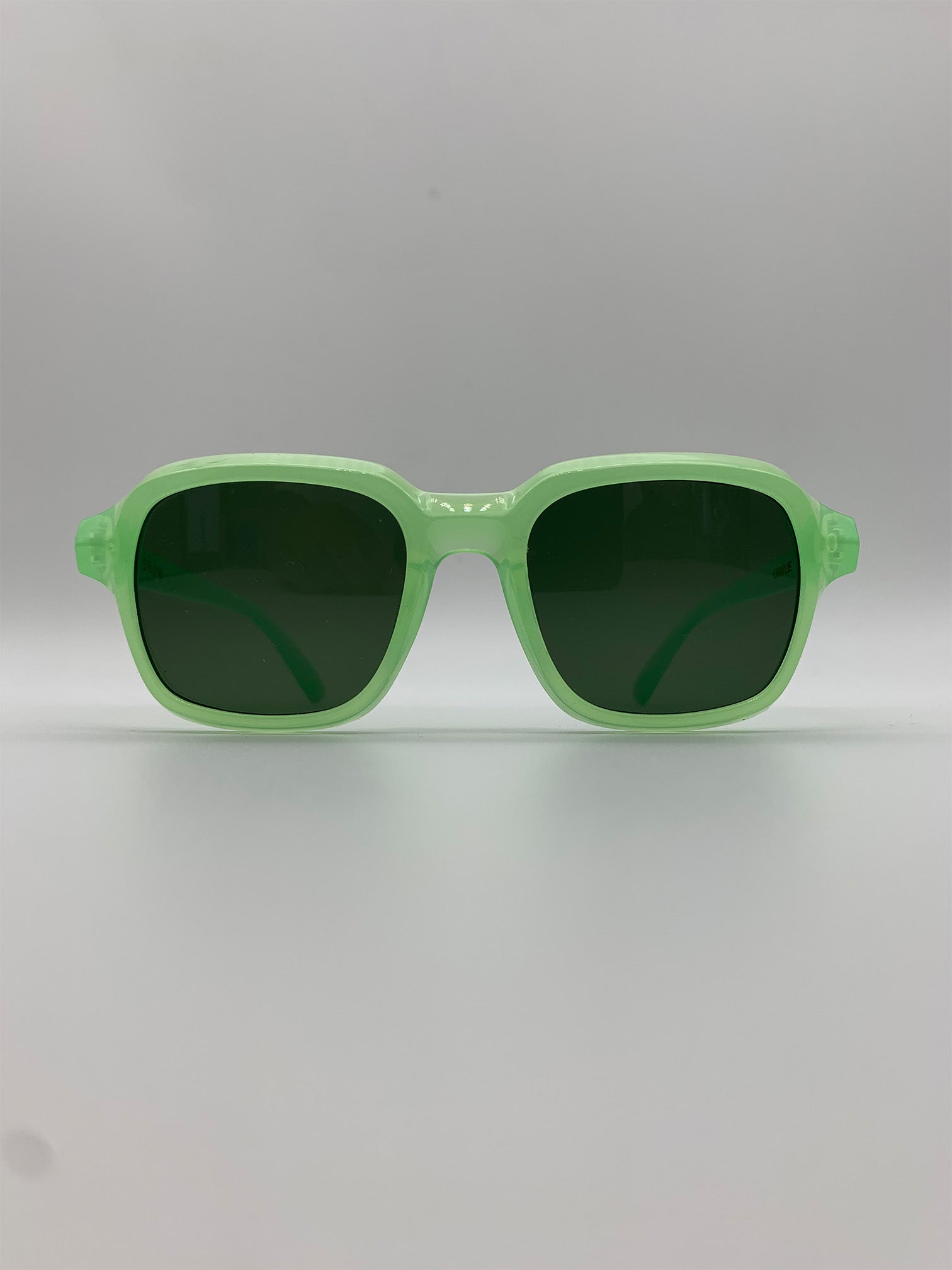 Charlie - Light Green