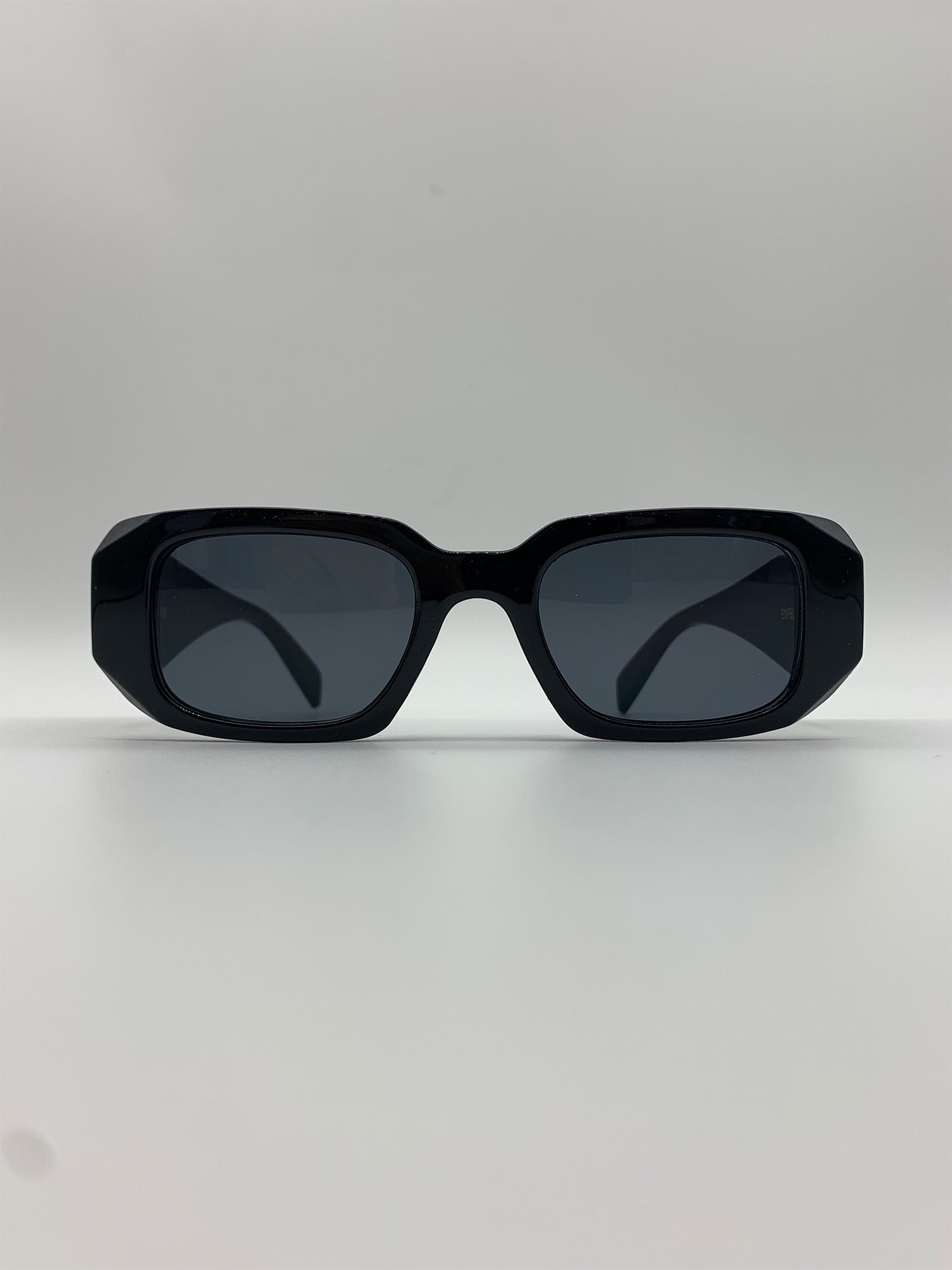 Embla - Black