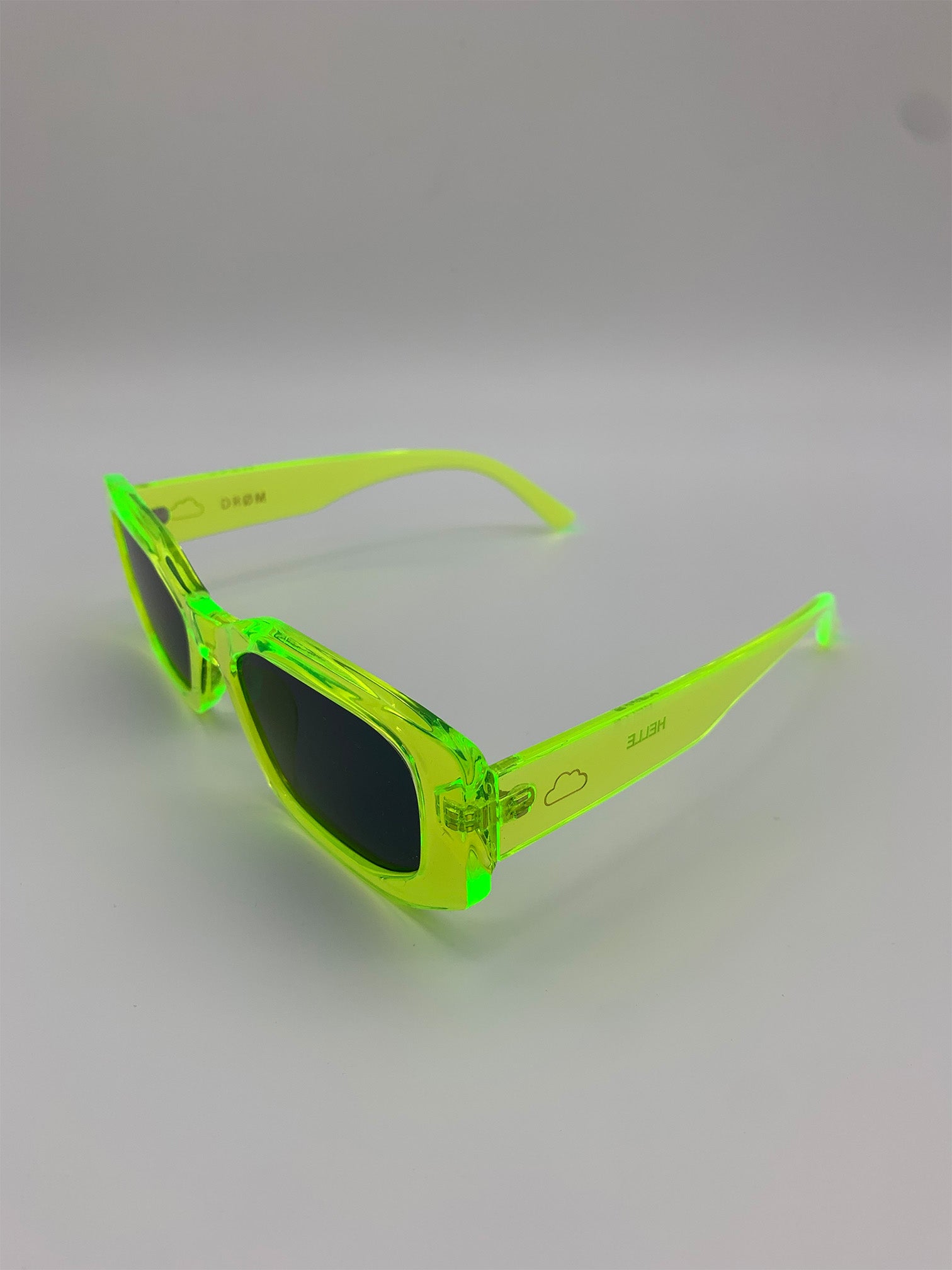 Helle - Neon Yellow