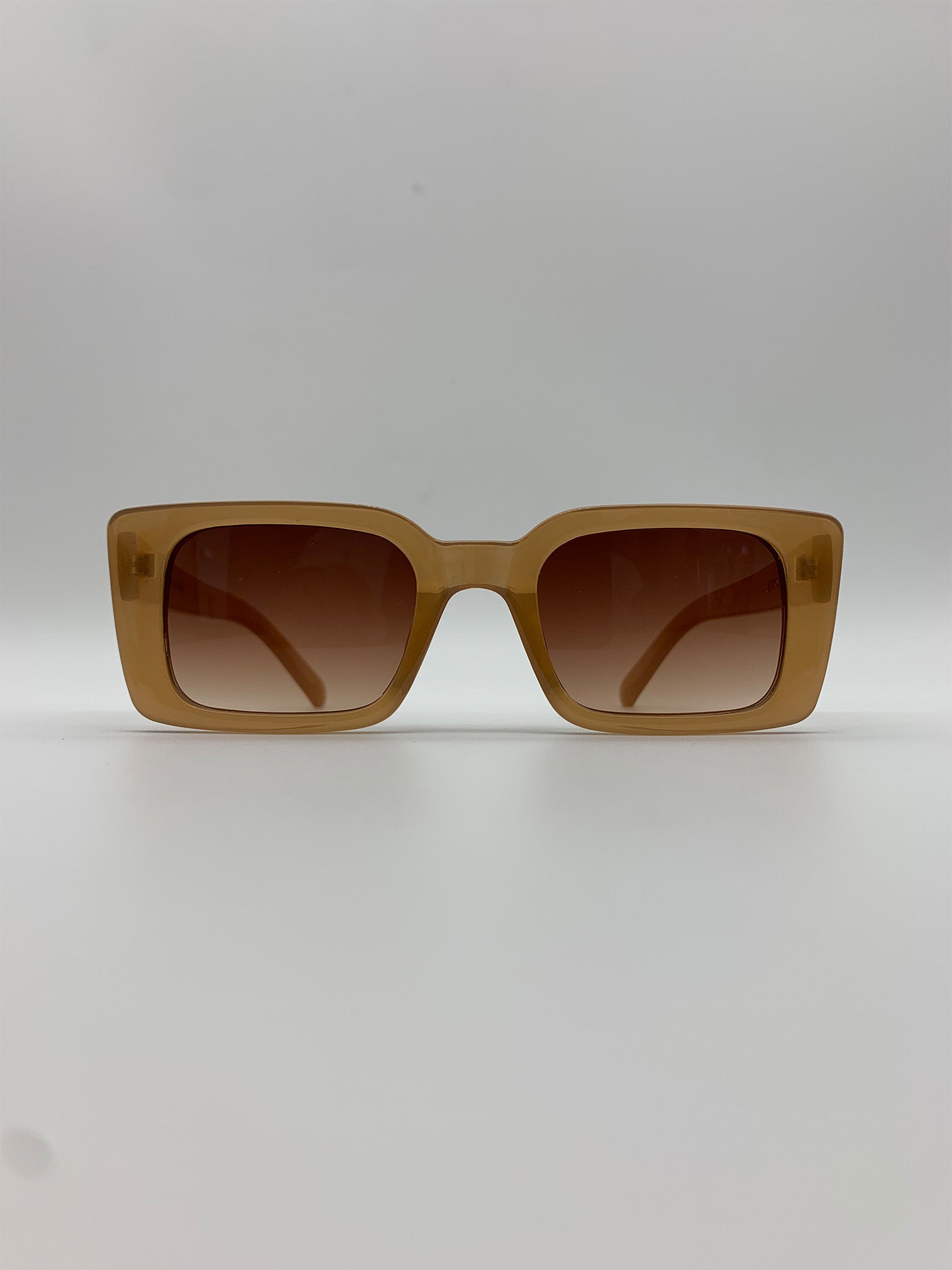 Jenny - Clear Brown