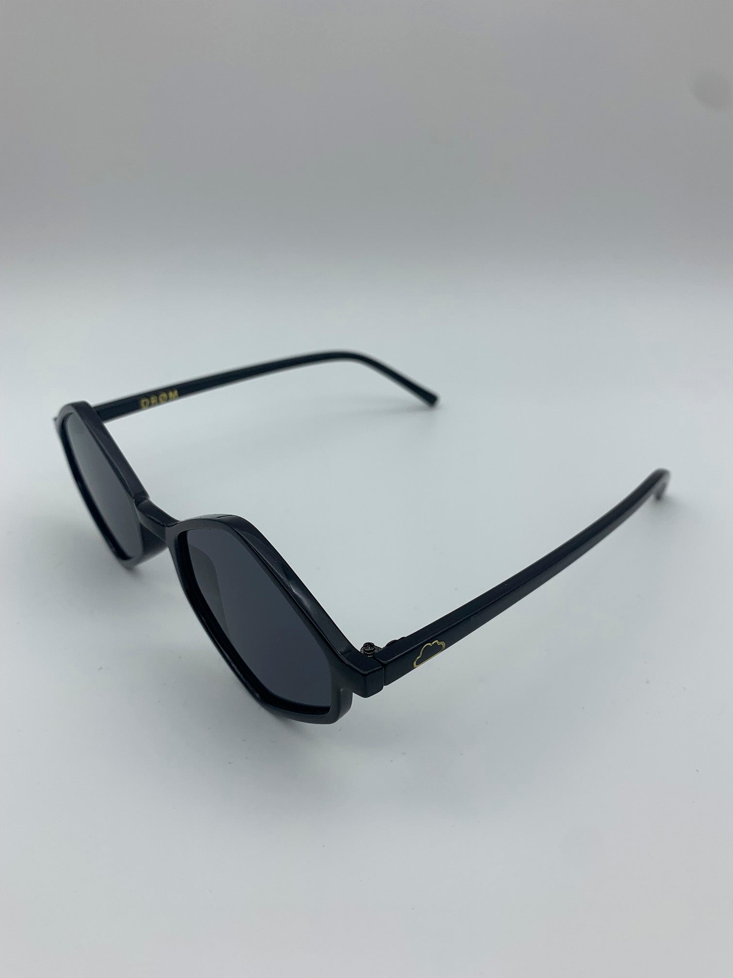 Robin - Black