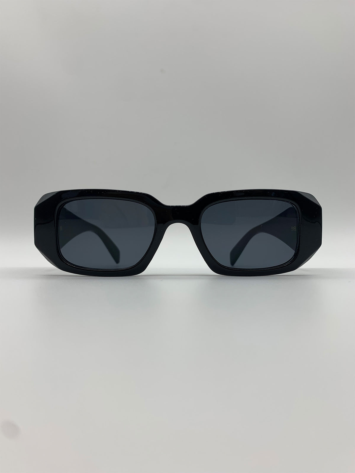 Embla - Black