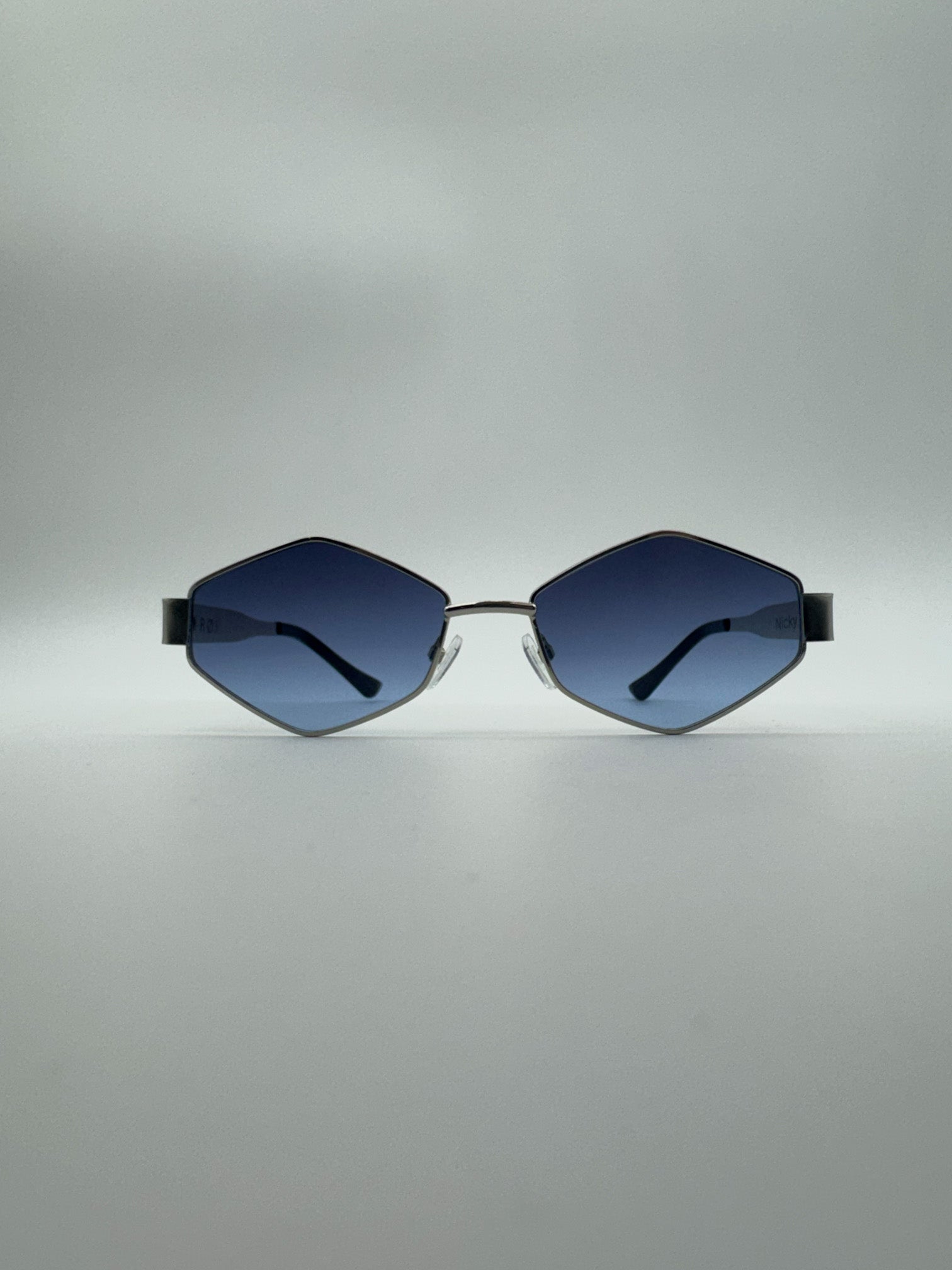 Nicky - Silver/Gradient